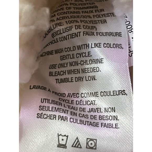 Bass Pro Slipper Socks NEW No Tags Red Black Plaid Fleece Lined Non-Slip - Picture 4 of 9